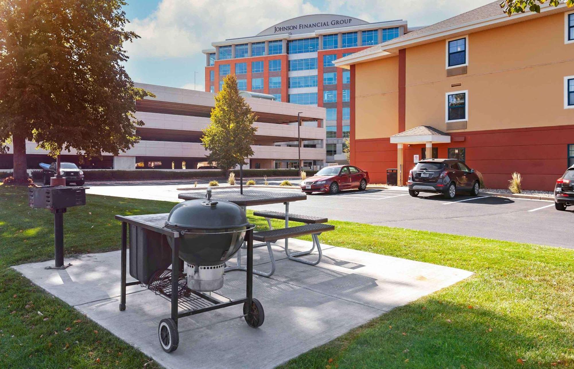 Extended Stay America Suites - Madison - Junction Court Middleton Buitenkant foto