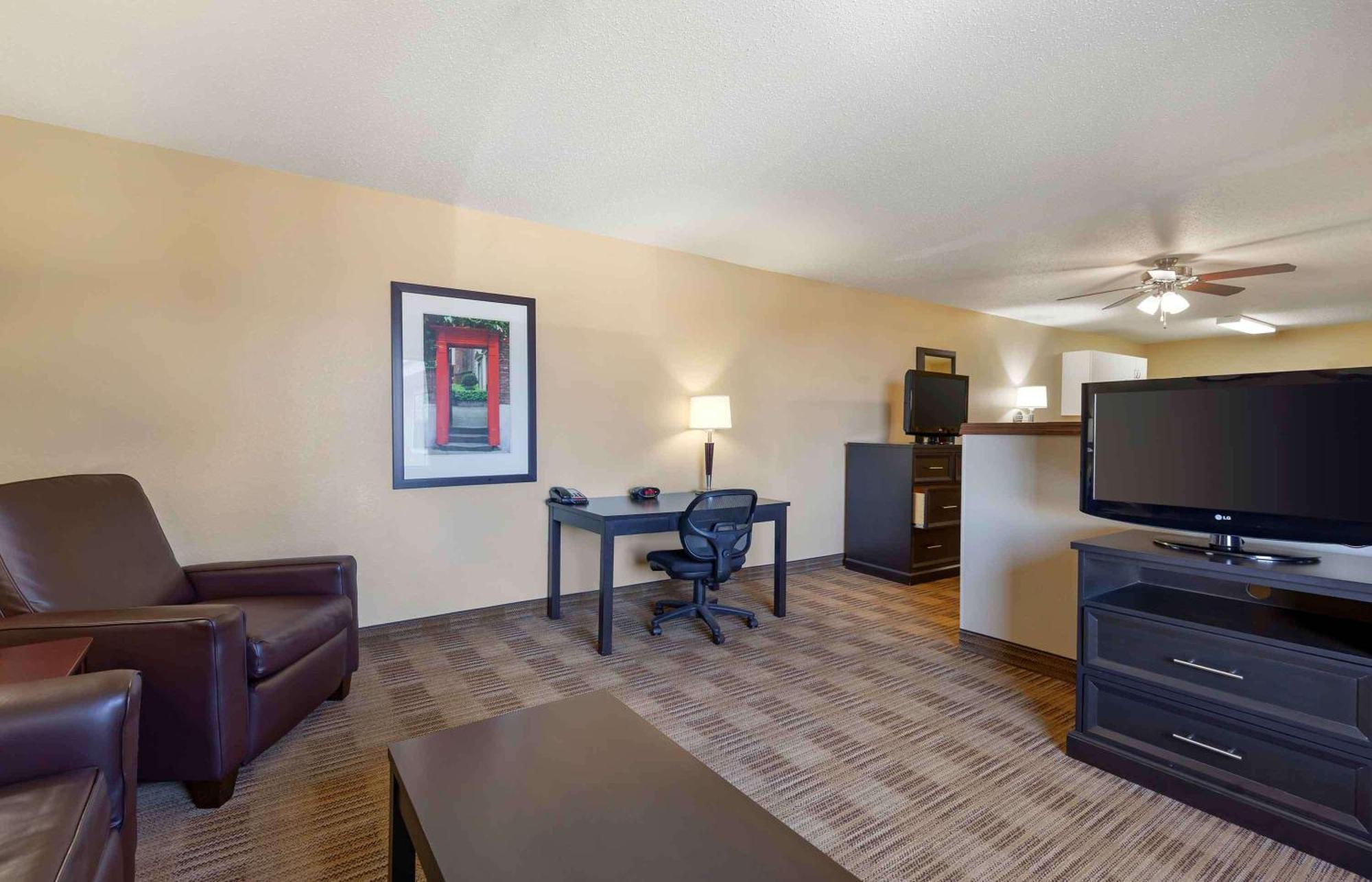 Extended Stay America Suites - Madison - Junction Court Middleton Buitenkant foto