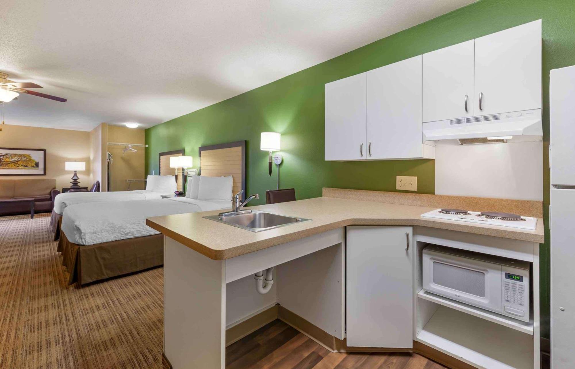 Extended Stay America Suites - Madison - Junction Court Middleton Buitenkant foto